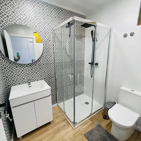 The Yellow Retreat Δωμάτια σε οικογενειακή κατοικία A dos Cunhados