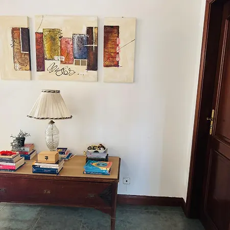 Habitación en casa particular The Yellow Retreat
