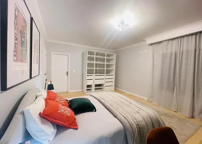 The Yellow Retreat Homestay szállás *