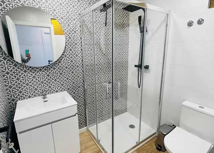 The Yellow Retreat Homestay szállás A dos Cunhados