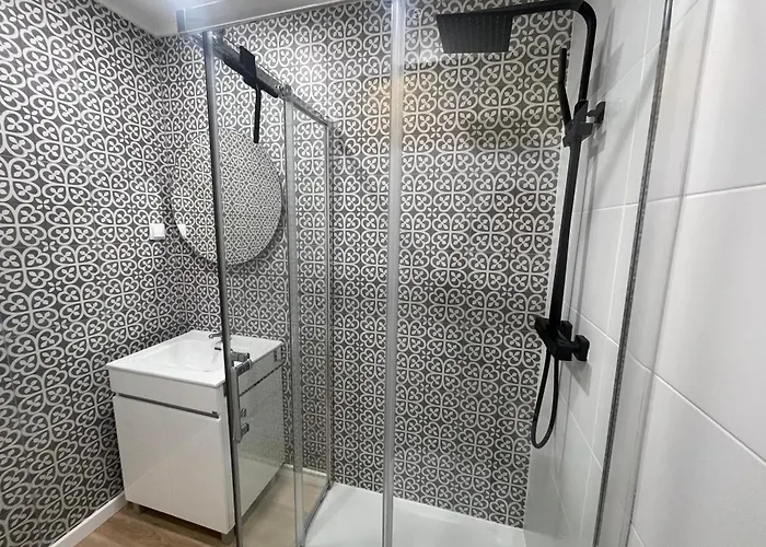 The Yellow Retreat Homestay szállás A dos Cunhados