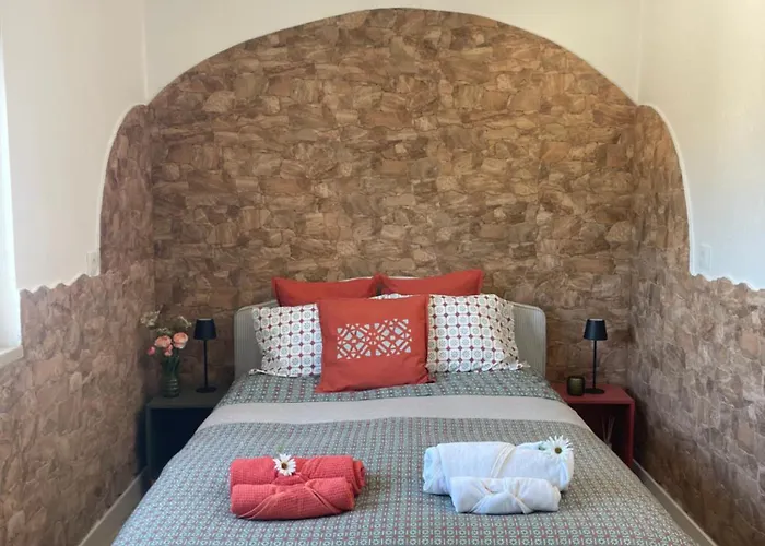 The Yellow Retreat Homestay szállás