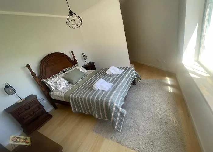 Homestay szállás The Yellow Retreat A dos Cunhados