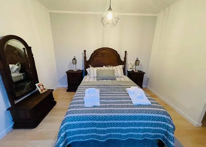 The Yellow Retreat Homestay szállás